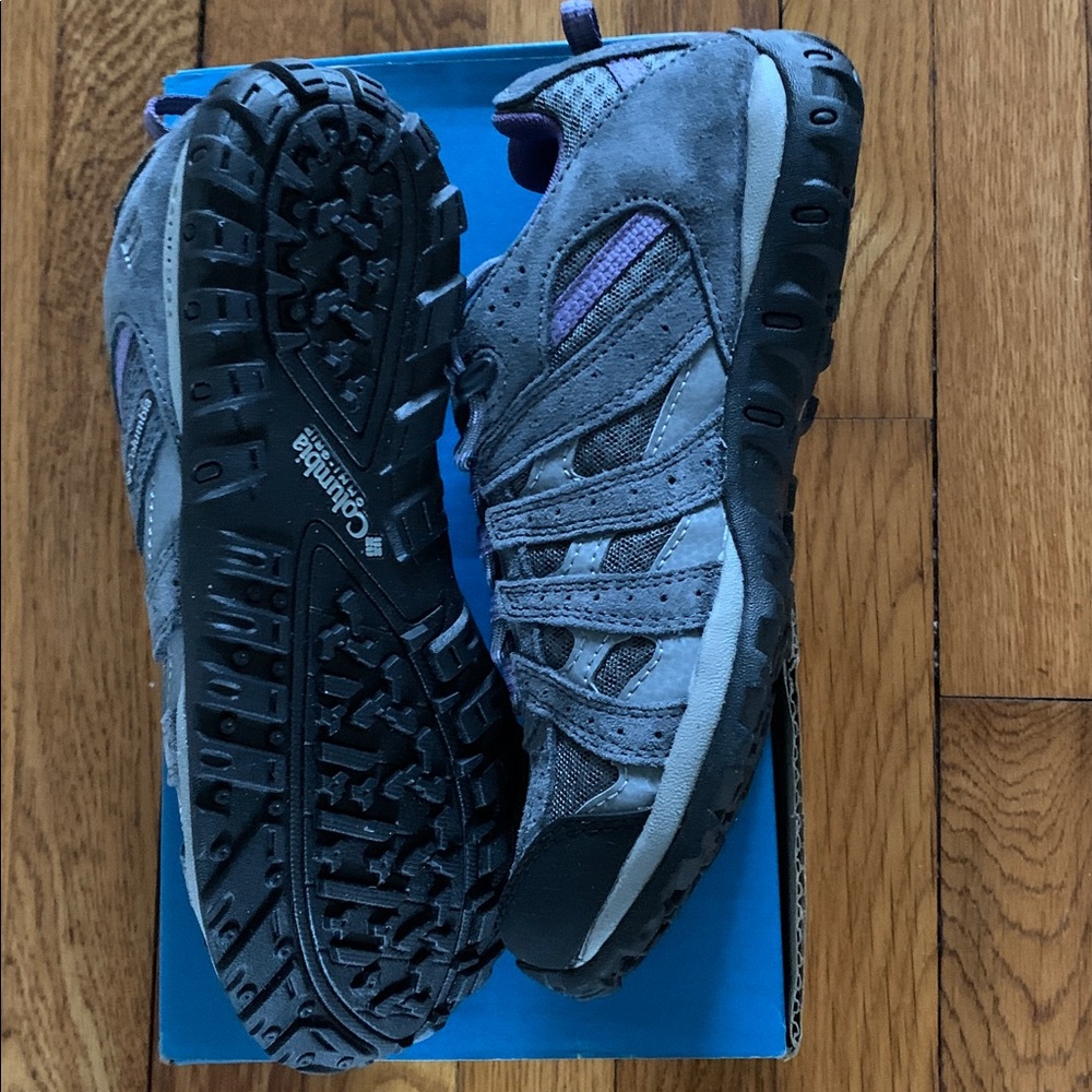 Columbia Women’s Redmond Shoe - Picture 6 of 11